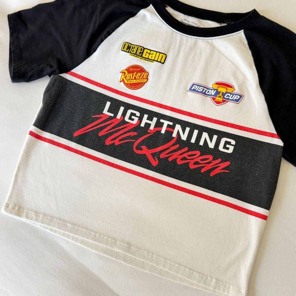Disney Pixar Cars Lightning McQueen Racing Graphic Raglan Crop Tee Large